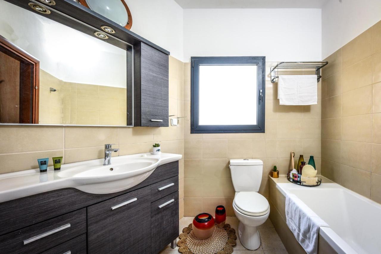 Stunning 2Br Apt W Balcony In City Center By Sea N' Rent Tel Aviv-Jaffa Exterior foto